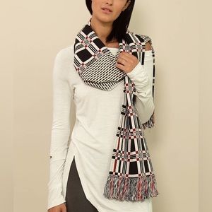 2 Ace and Jig scarves 🧣🧣